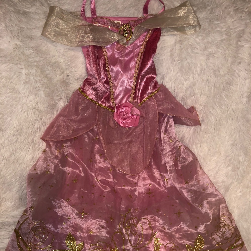 Princess aurora pink dress
